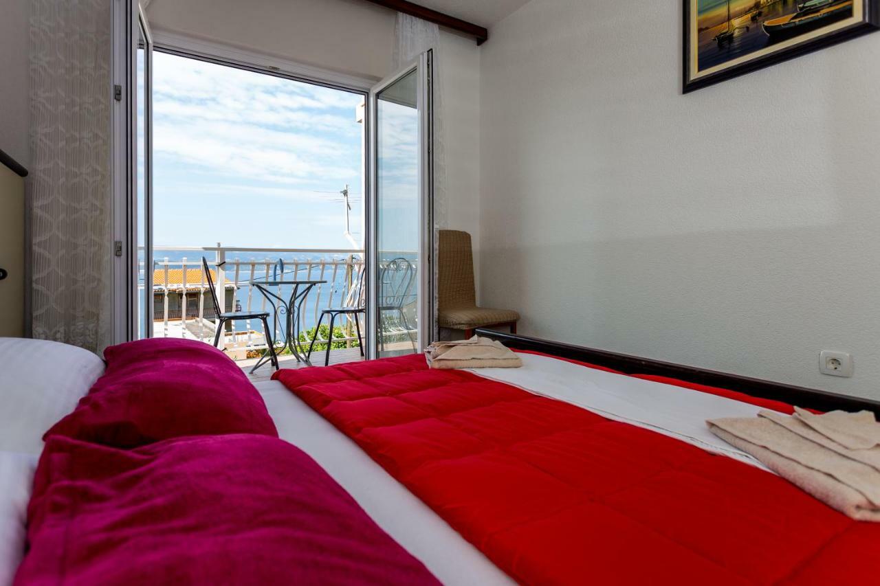 Apartments Iva Brstilo Omiš Εξωτερικό φωτογραφία