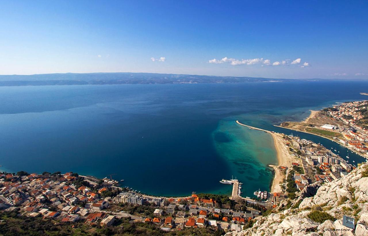 Apartments Iva Brstilo Omiš Εξωτερικό φωτογραφία